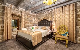 Heritage Palace Varos - Mag Quaint & Elegant Boutique Hotels